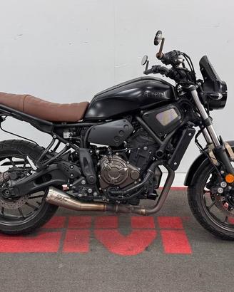 Yamaha XSR 700 DA SOLI 71 € AL MESE