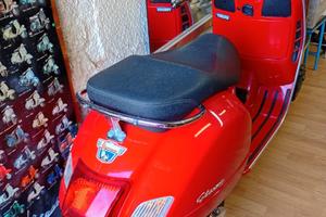 Vespa Gts 250