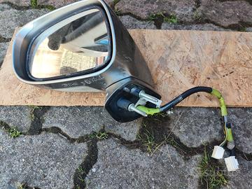 specchietto laterale sx Lexus is220d