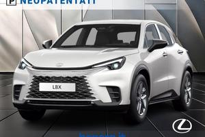 Lexus LBX 1.5 hybrid Class 2wd