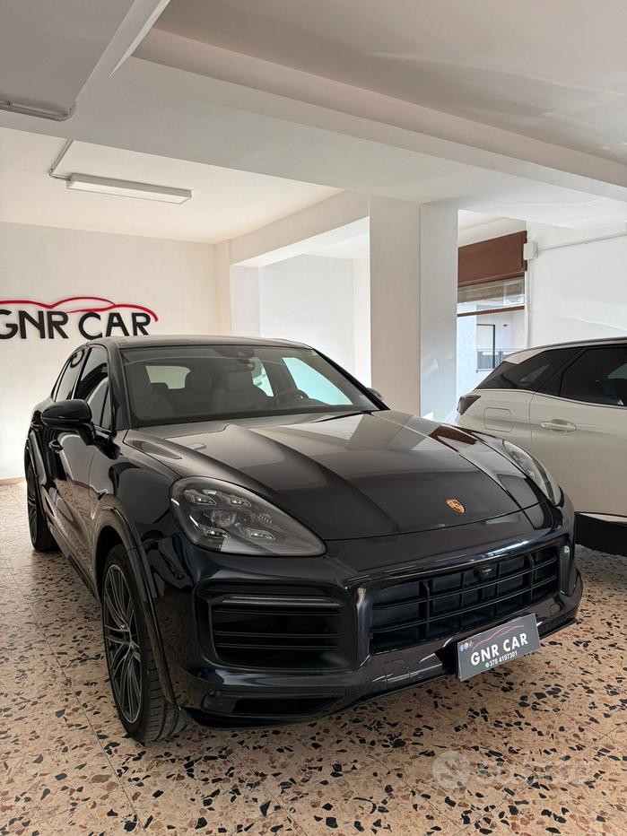 PORSCHE Cayenne 3ªs.'17-->