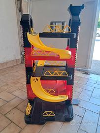 Garage multipiano per macchinine
