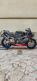 Aprilia RSV 1000 - 2005 FACTORY R