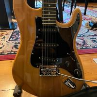 Chitarra elettrica Amplificatore stand e custodia