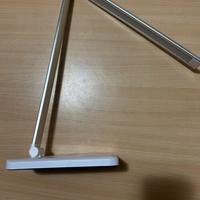 Lampada led dimmerabile carica telefono