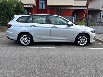 FIAT Tipo 1.6 Mjt S&S SW Life