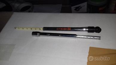 Manometro manuale per auto d'epoca. Uno per Citro