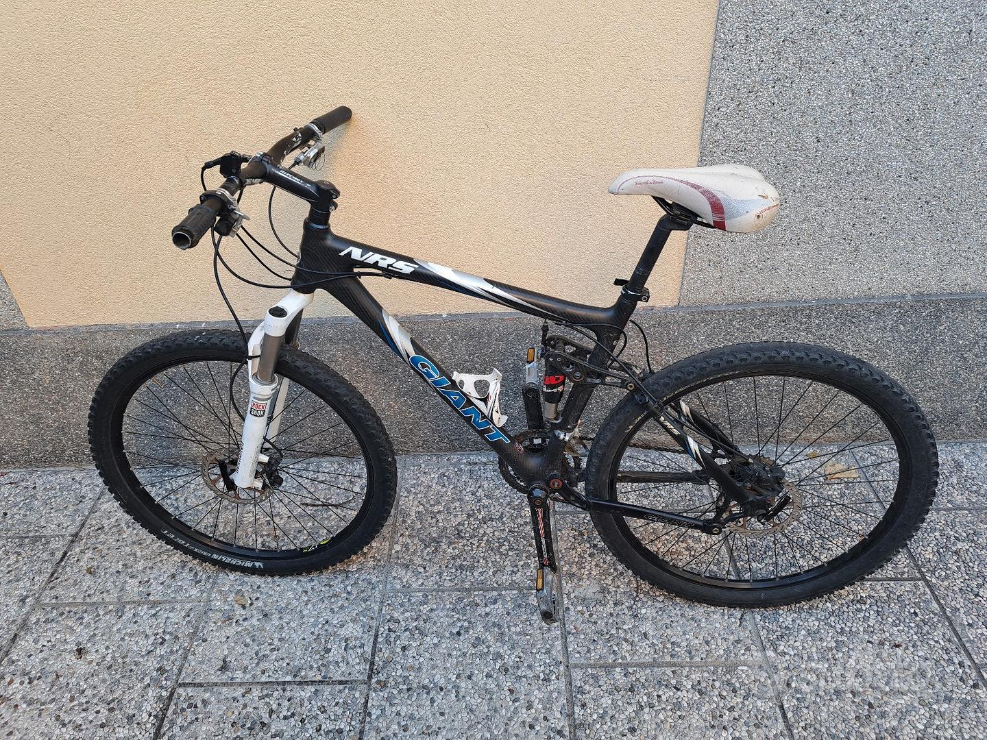 Bici Mtb Mtb Giant Biammortizzata Mtb Giant Biammortizzata