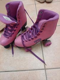 Pattini a rotelle ragazza