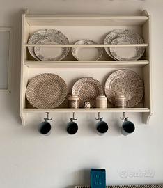 Piattaia Shabby Chic da parete con ganci