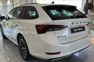 Skoda Octavia 1.5 G.TEC DSG WAGON STYLE