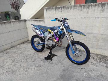 TM 250 4t