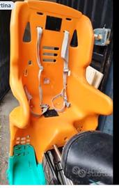 Seggiolone per la bici regolabile