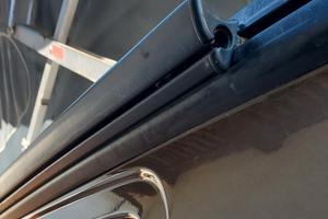 Adattatore per tendalino in gomma per VW T5/T6