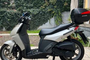 APRILIA SPORT CITY 200