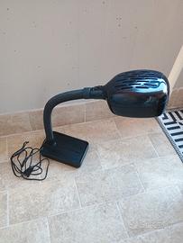 lampada da tavolo anni 80 vintage nera italiana 
