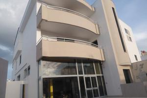 Locale Commerc.350 mq con deposito 600mq