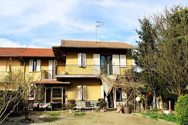 Casa semi indipendente a Ronsecco