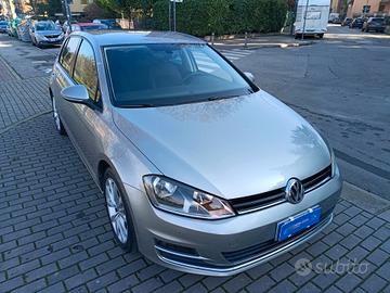 Volkswagen Golf 1.6 TDI 110 CV 5p. Highline BlueMo