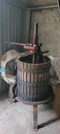 Attrezzatura per fare il vino
