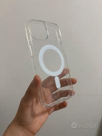 Cover iphone 15 trasparente con MagSafe