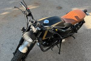 Cafè Racer | Mutt Akita 250