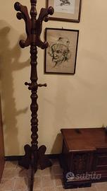 Attaccapanni in legno
