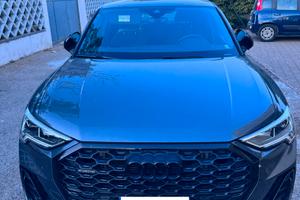 Audi q3 sportback 40 TFSI - Identity black quattro
