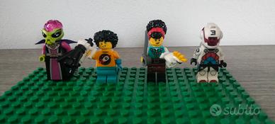 5 minifigure Lego