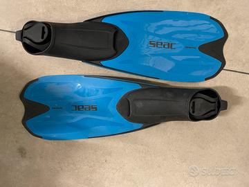 Pinne SEAC sub snorkeling