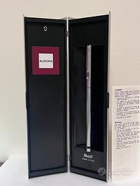 Penna stilografica Aurora Hastil