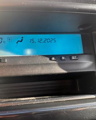 Display Mitsubishi Pajero V60