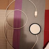 caricatore wireless apple