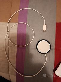 caricatore wireless apple