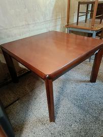 tavolo allungabile con sedie