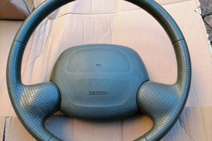 Volante grand vitara del 2004 come nuovo