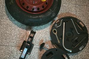 Ruotino di scorta  13" fiat + kit cric e chiave