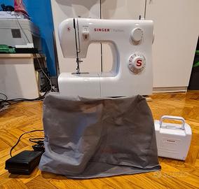 Macchina da cucire SINGER modello 2250