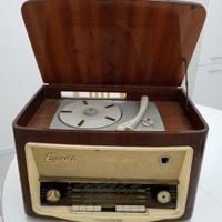 Radio/giradischi vintage mivar