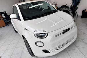 FIAT 500e 42 kWh Berlina - KM ZERO ITALIANA