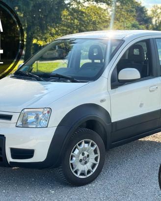 FIAT PANDA 1.2 4x4 BENZINA – 2011 – 5 POSTI