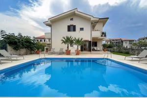 VILLA SINGOLA A SAN NICOLA ARCELLA