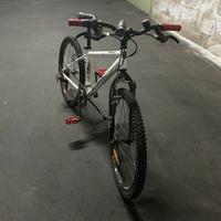 Bici mountain bike b-twin