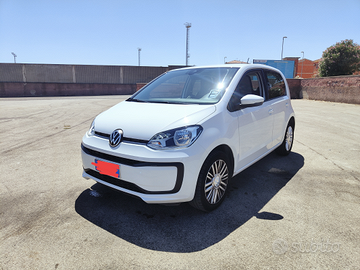 Volkswagen UP 2022