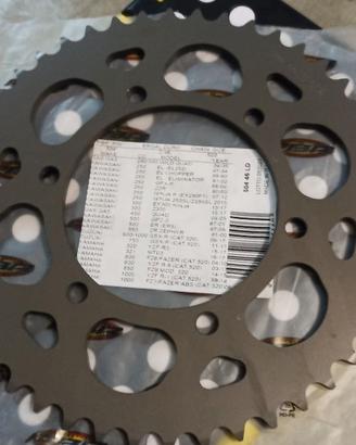 Corona PBR 46 denti catena 520