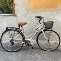 Bicicletta da passeggio per donna