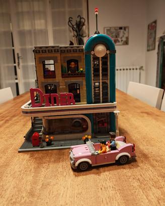 Lego Downtown Dinner  più scatola e istruzioni 