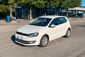 POLO 1.4 BENZINA OK PER NE HO PATENTATI 