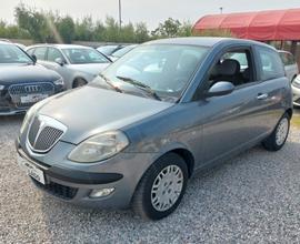 Lancia Ypsilon 1.2..NEOPATENTATI...