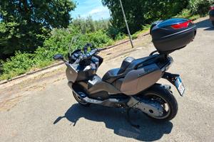 BMW 650 GT anno 2017  km 30000